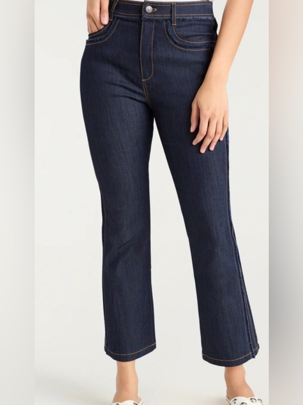 Cinq a sept Cropped Sallie Women's Jeans - Classic Stretch